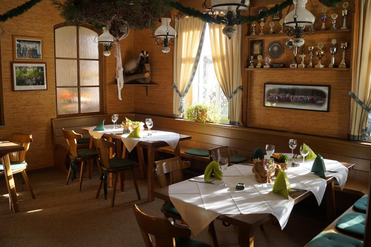 Wirtshaus & Pension "Zum Hammer" Neustadt  外观 照片